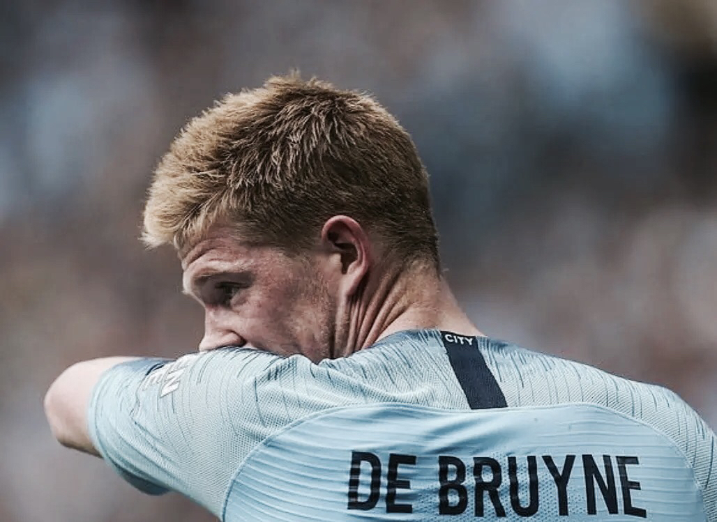 TA：曼城冬窗大概率召回埃切韦里，不排除留队的可能性