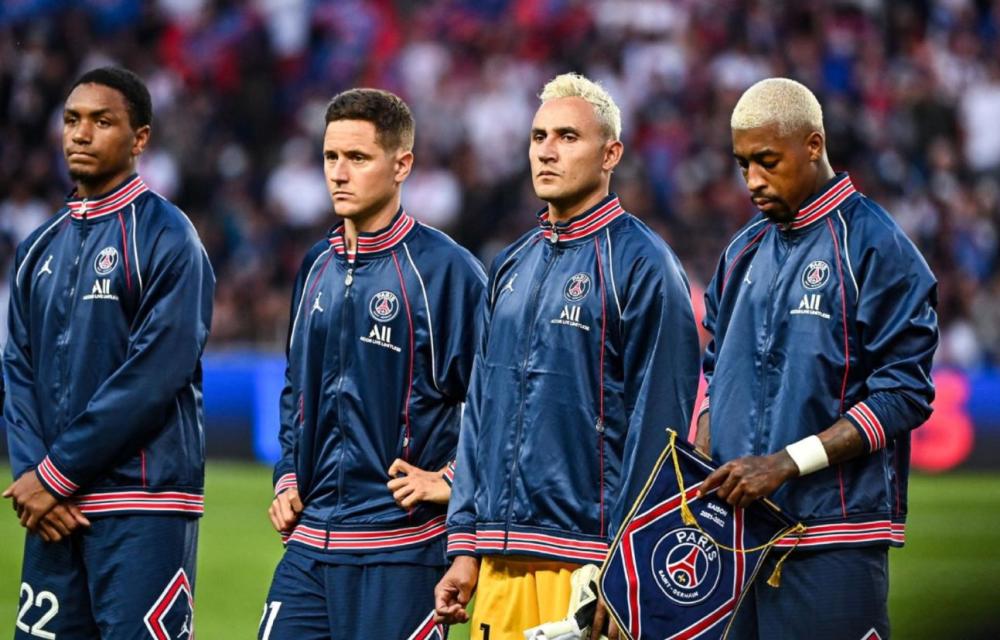 曼联7000万签沃顿有一前提，阿莫林自信可实现！卡里克钦点其接班