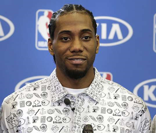 [NBA]库里伤退巴特勒三双 勇士险胜猛龙