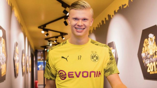 德保罗：去国家队前，梅西对我说他想再去诺坎普看看